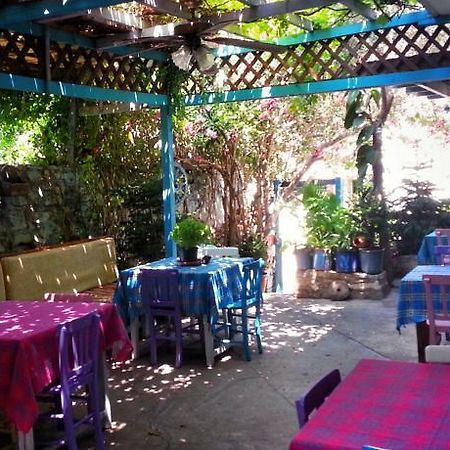 Parmis Rooms Çeşme Eksteriør bilde