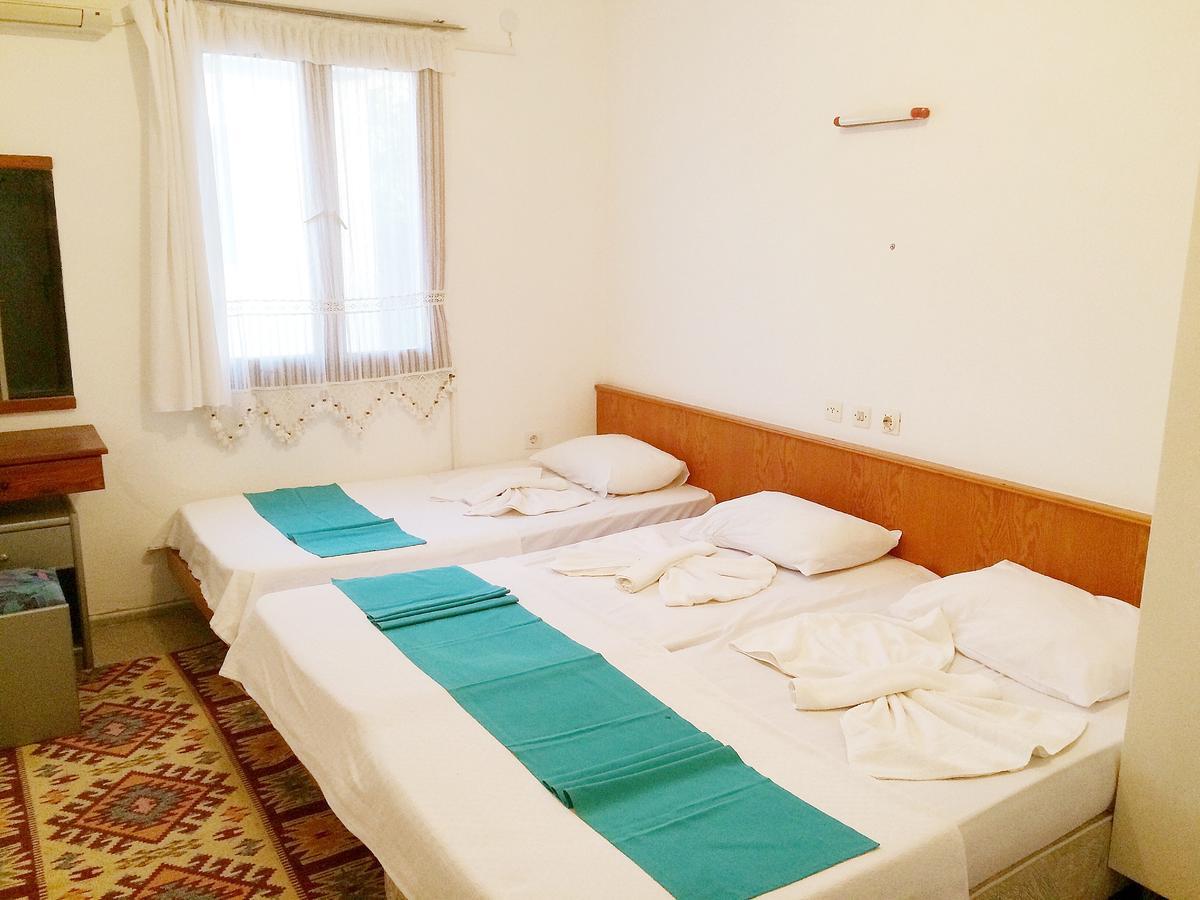 Parmis Rooms Çeşme Eksteriør bilde