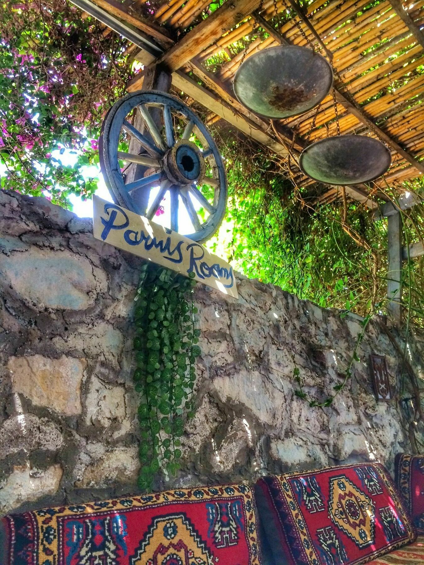 Parmis Rooms Çeşme Eksteriør bilde