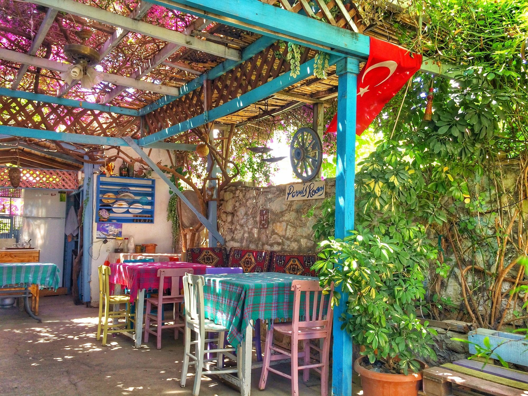 Parmis Rooms Çeşme Eksteriør bilde
