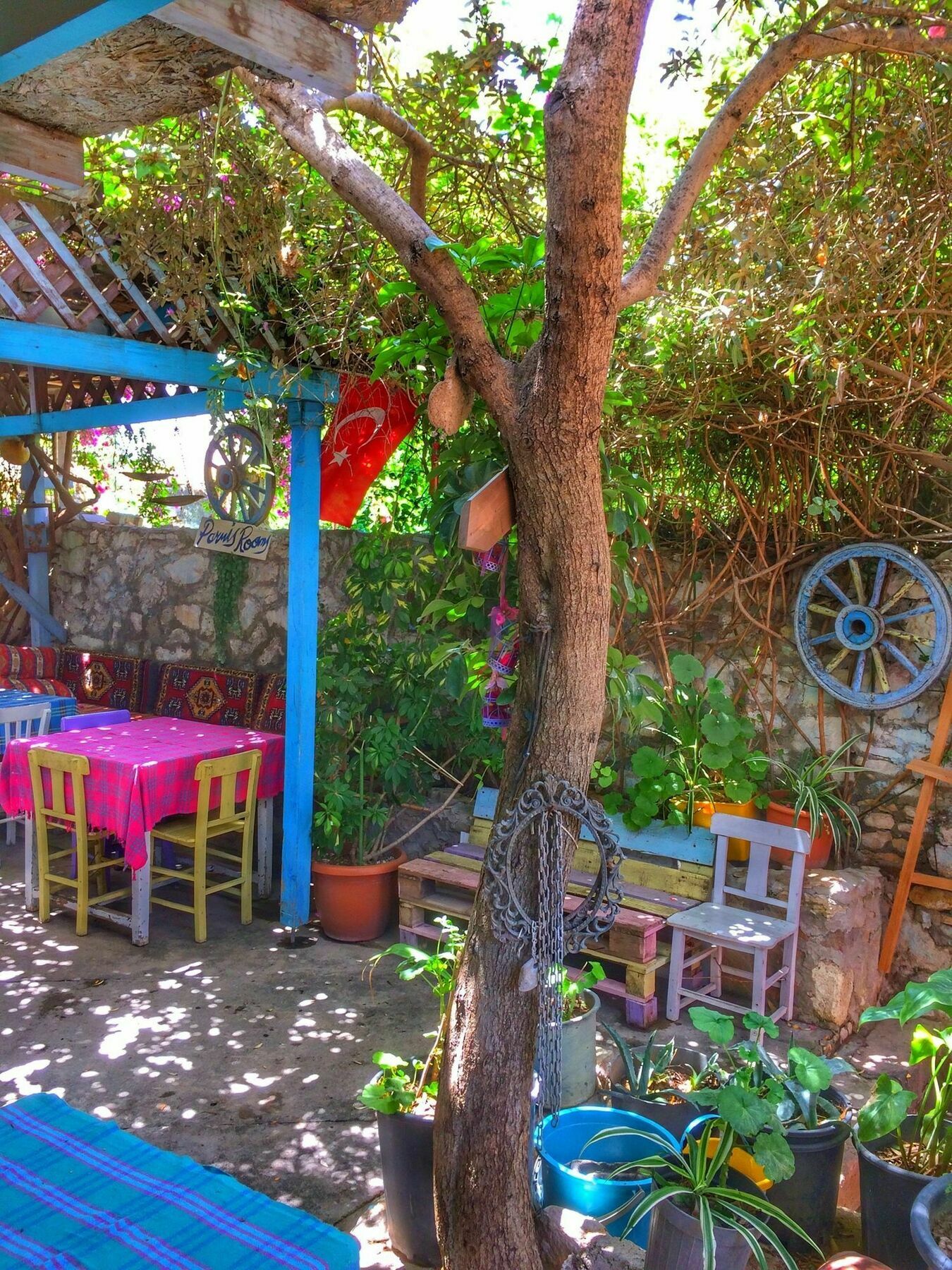 Parmis Rooms Çeşme Eksteriør bilde